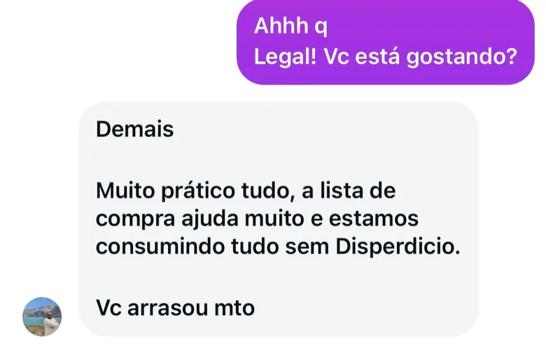 Mensagem de WhatsApp de uma cliente: a lista de compras ajuda muito