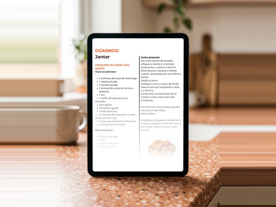 A página do reaproveitamento aberta no tablet, sobre a bancada da cozinha